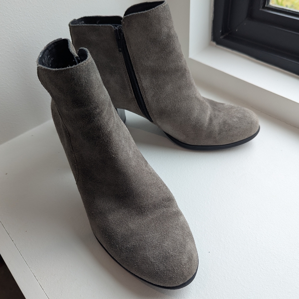 Suede ankle boots